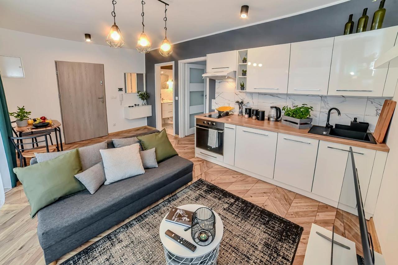Apartamenty Swietokrzyska Лешно Екстериор снимка